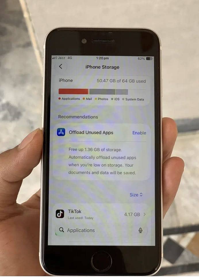 Apple iPhone SE 1
