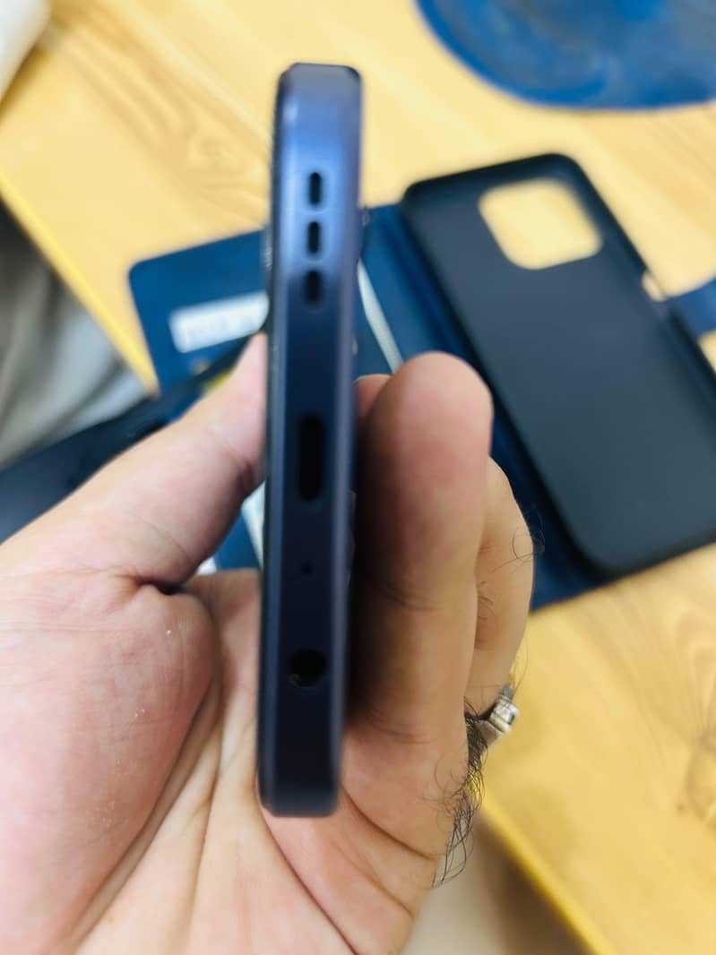 OPPO A6k 3