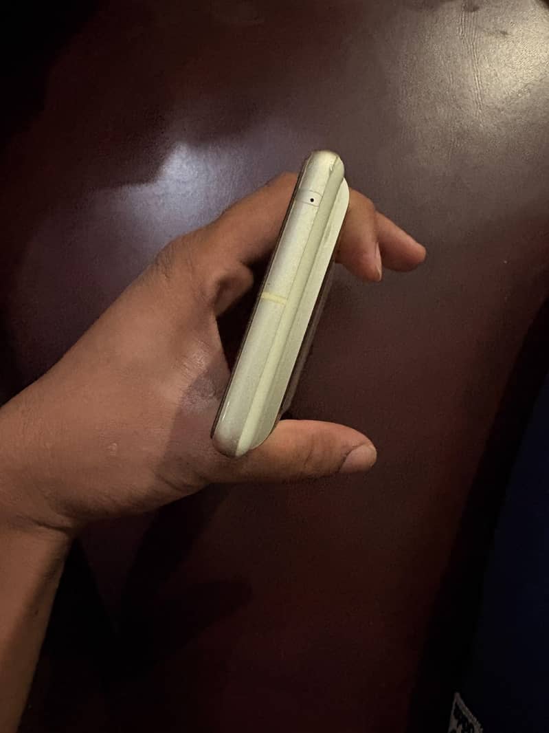 Google Pixel 7 3