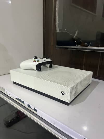 Xbox one s  (non jail break)