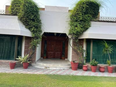 D H A Lahore 2 kanal Owner Build Design House with 100% original pics Available For Sale