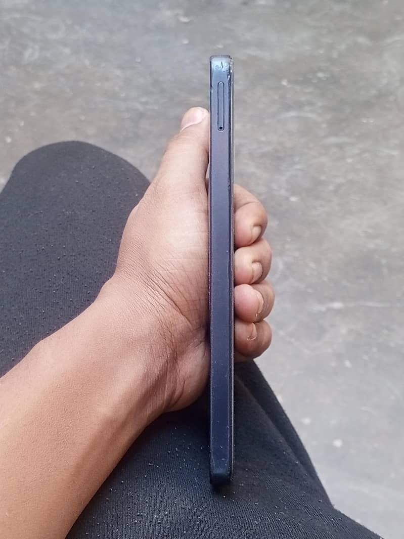 Samsung Mobile A06 2