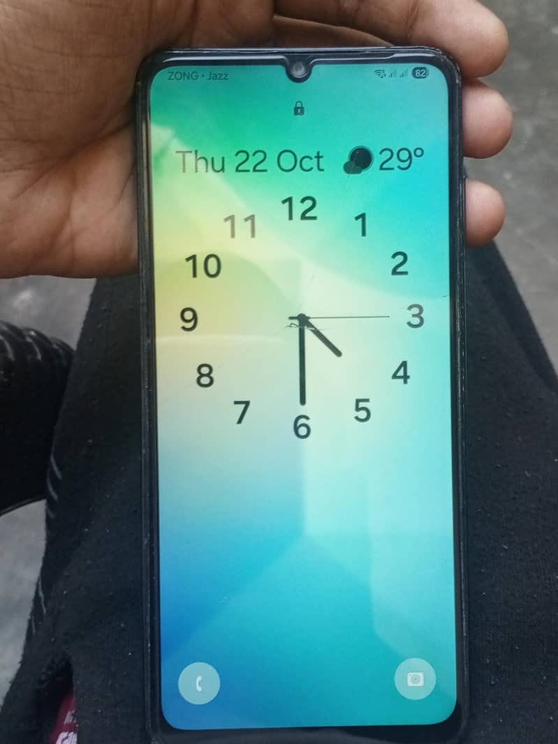 Samsung Mobile A06 5
