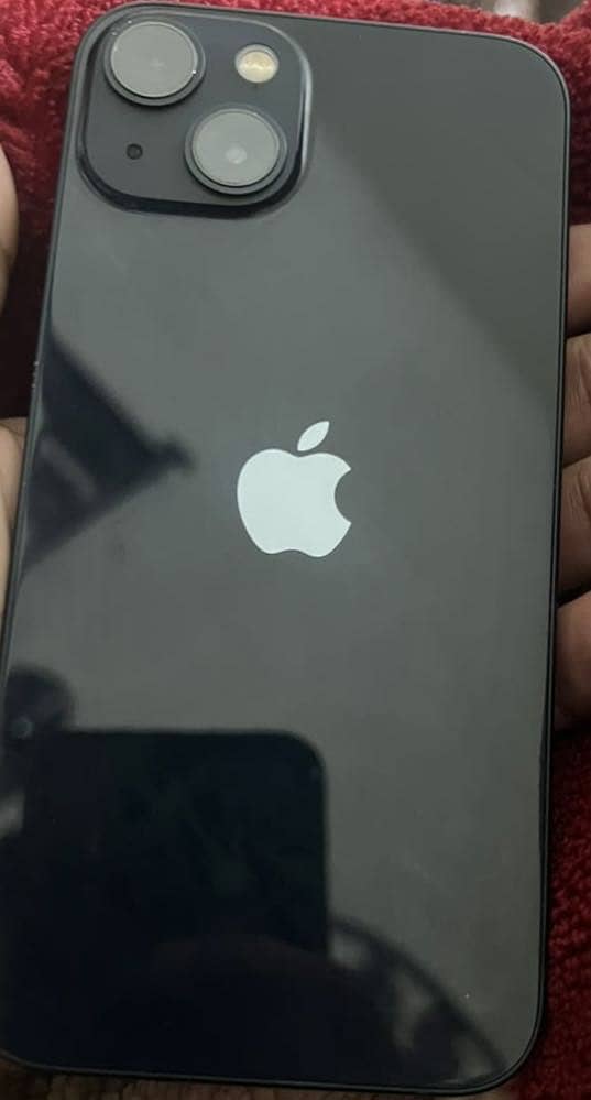 Apple iPhone 13 2