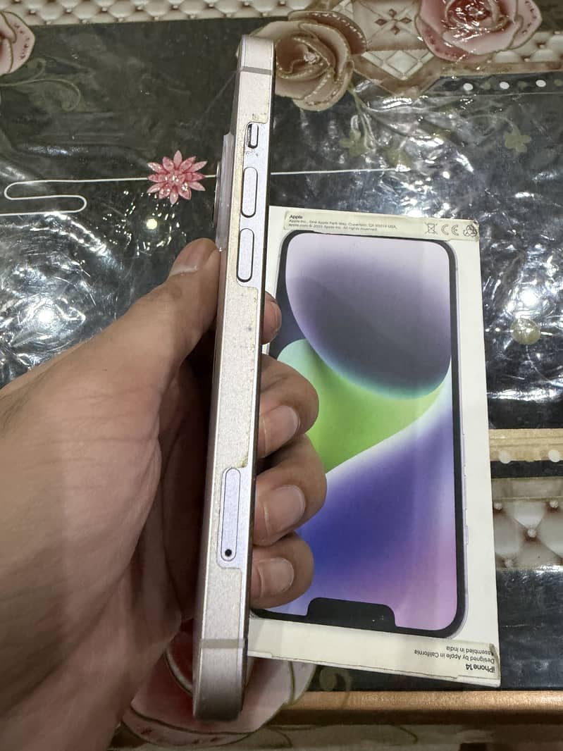 Apple iPhone 14 1
