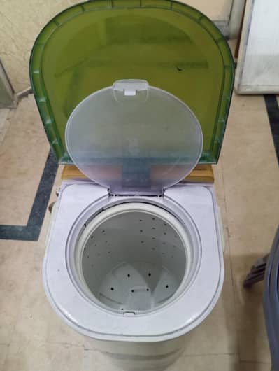 Haier Spinner Model HWS 60-50 Good Condition