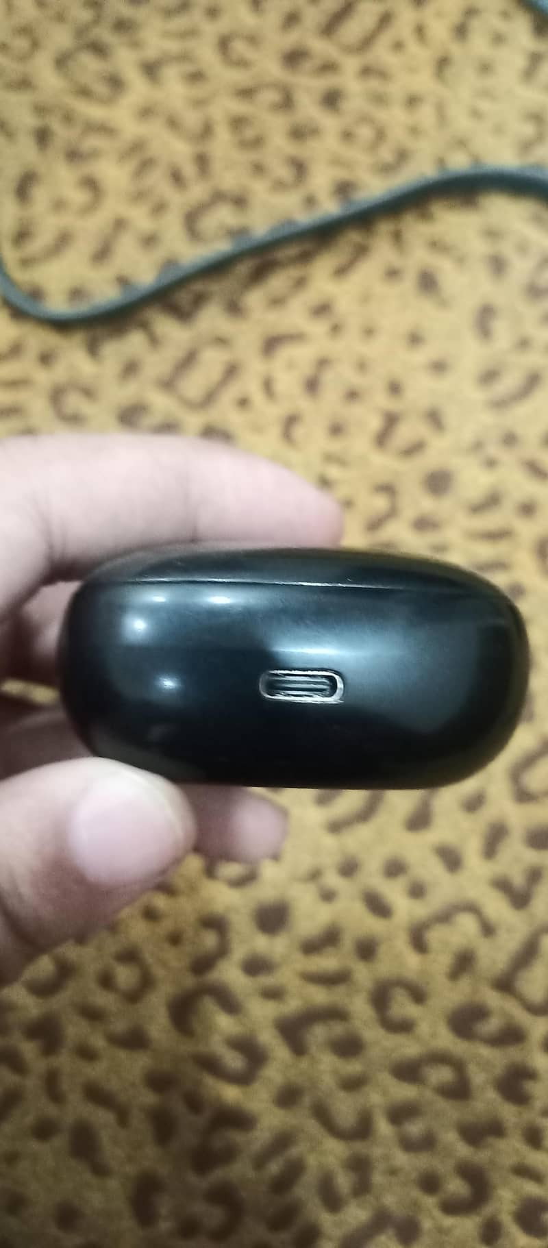 Audionic Earbud 550 Charging box 2