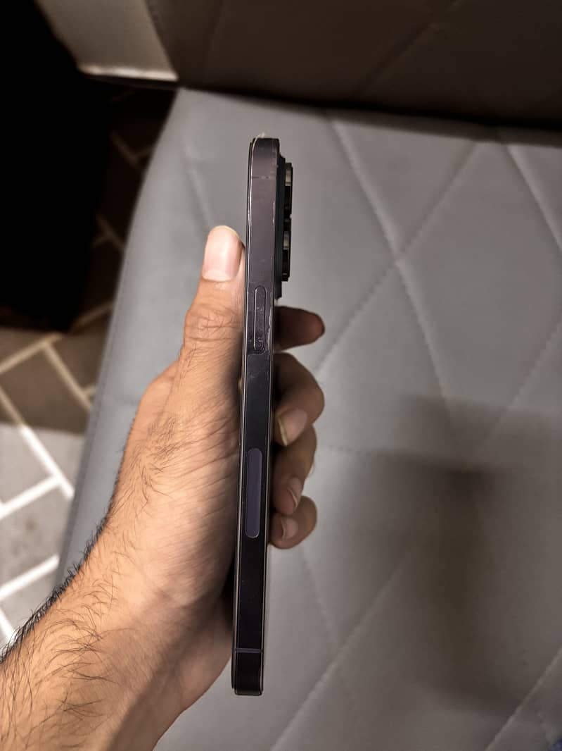 Apple iPhone 14 Pro Max 3