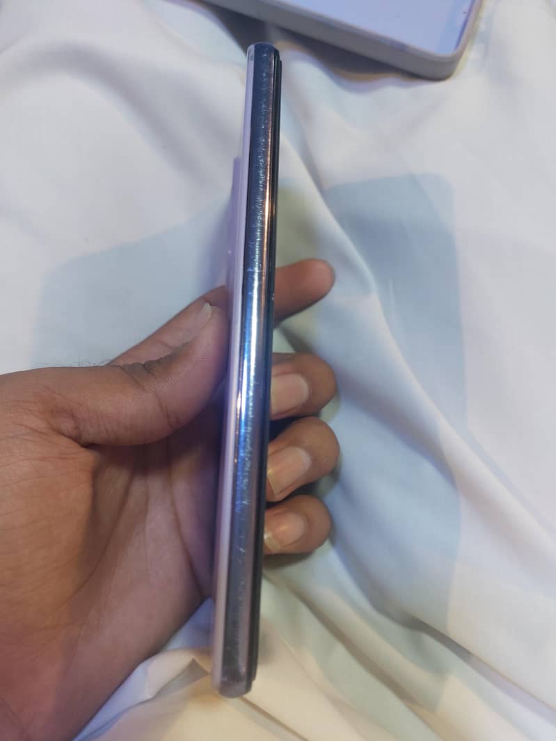 Samsung Mobile A52s 1