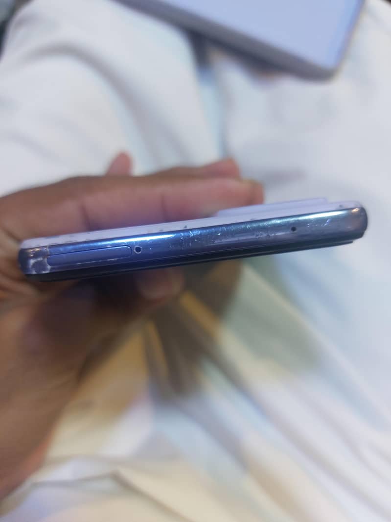 Samsung Mobile A52s 4