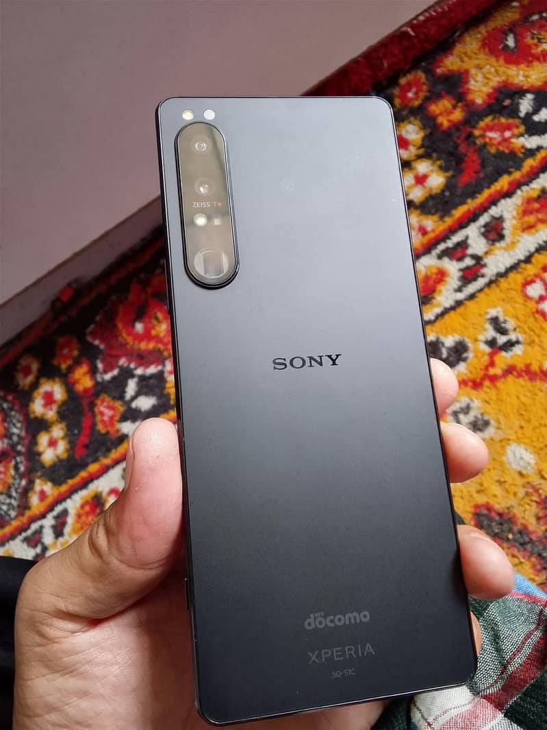Sony 1 IV 0