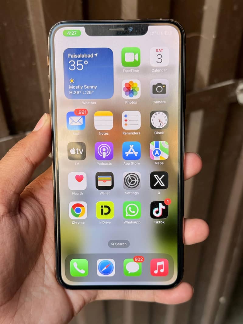 Apple iPhone XS Max 0