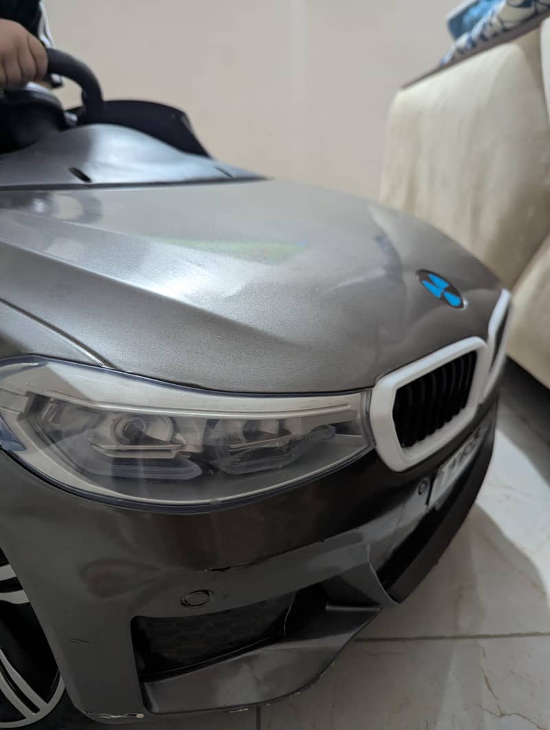 Chargeable BMW car 4