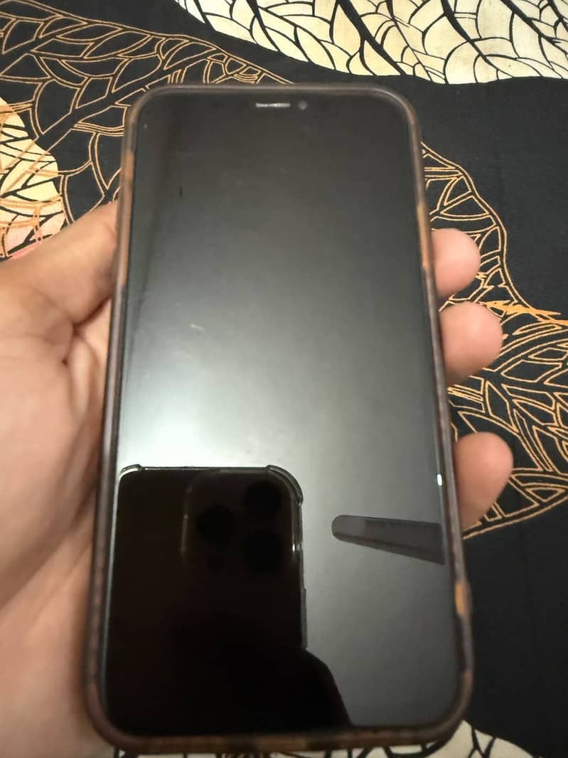 Apple iPhone XS 0