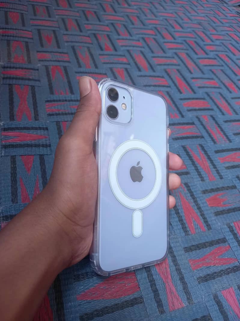 Apple iPhone 11 8