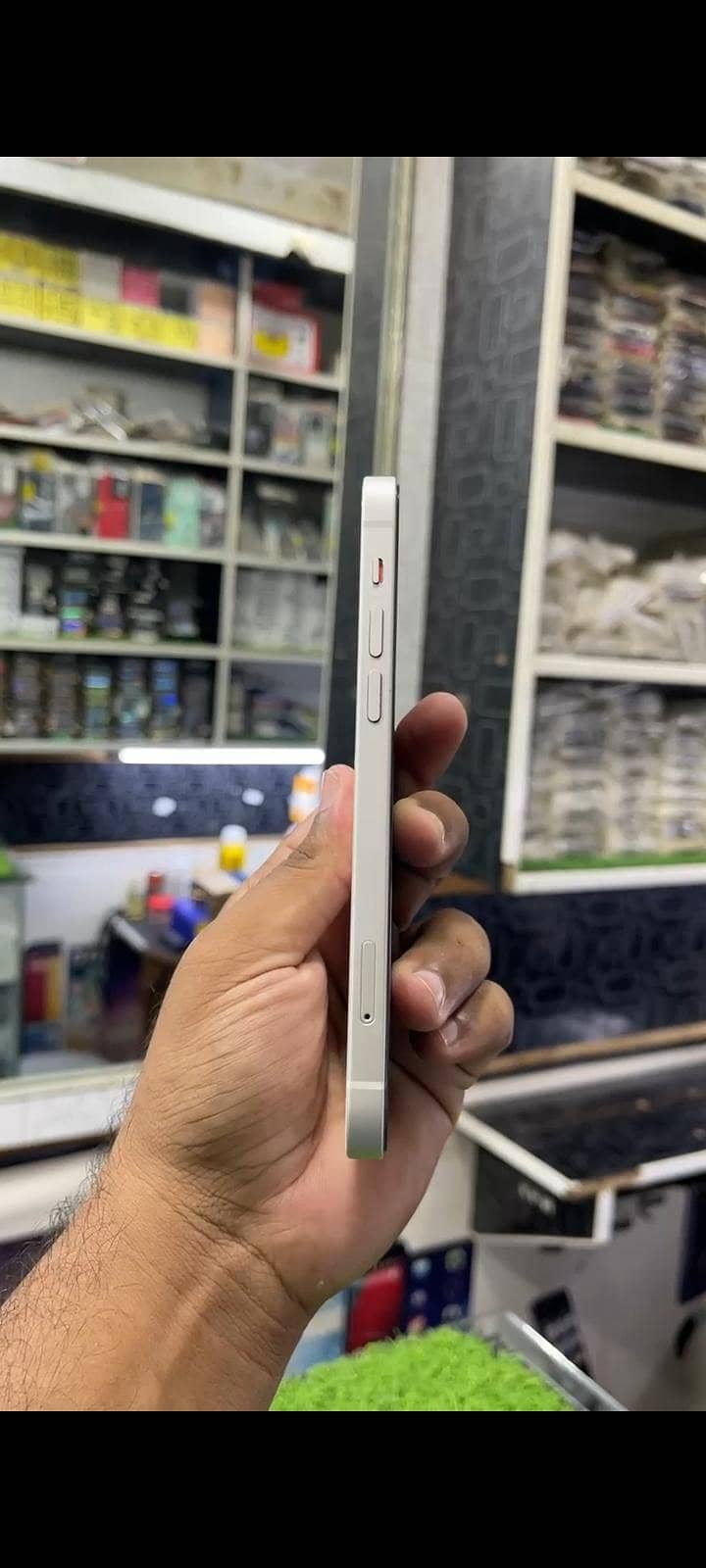 Apple iPhone 12 0