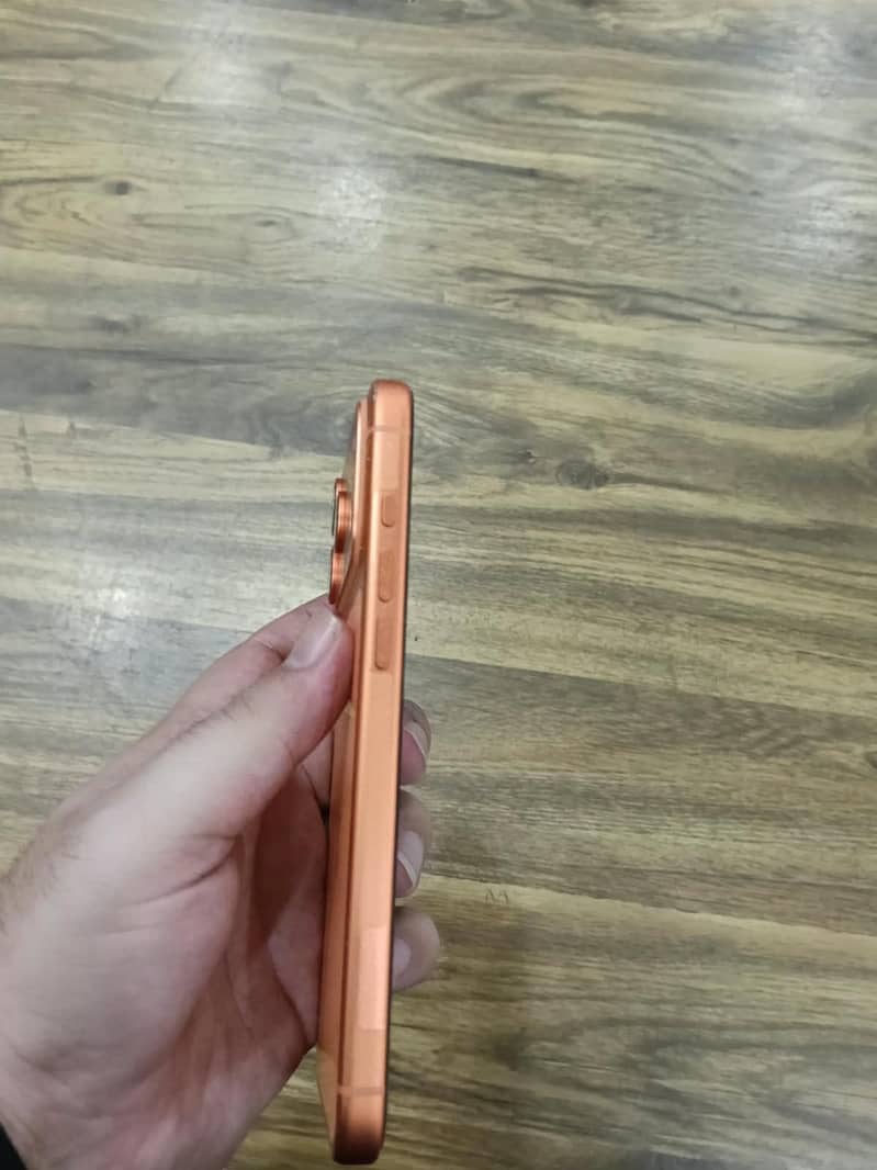 Apple iPhone 17 Pro Max condition 10/10 2