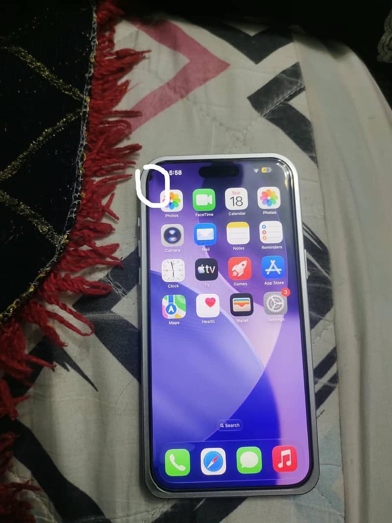 Apple iPhone 15 Pro Max 0