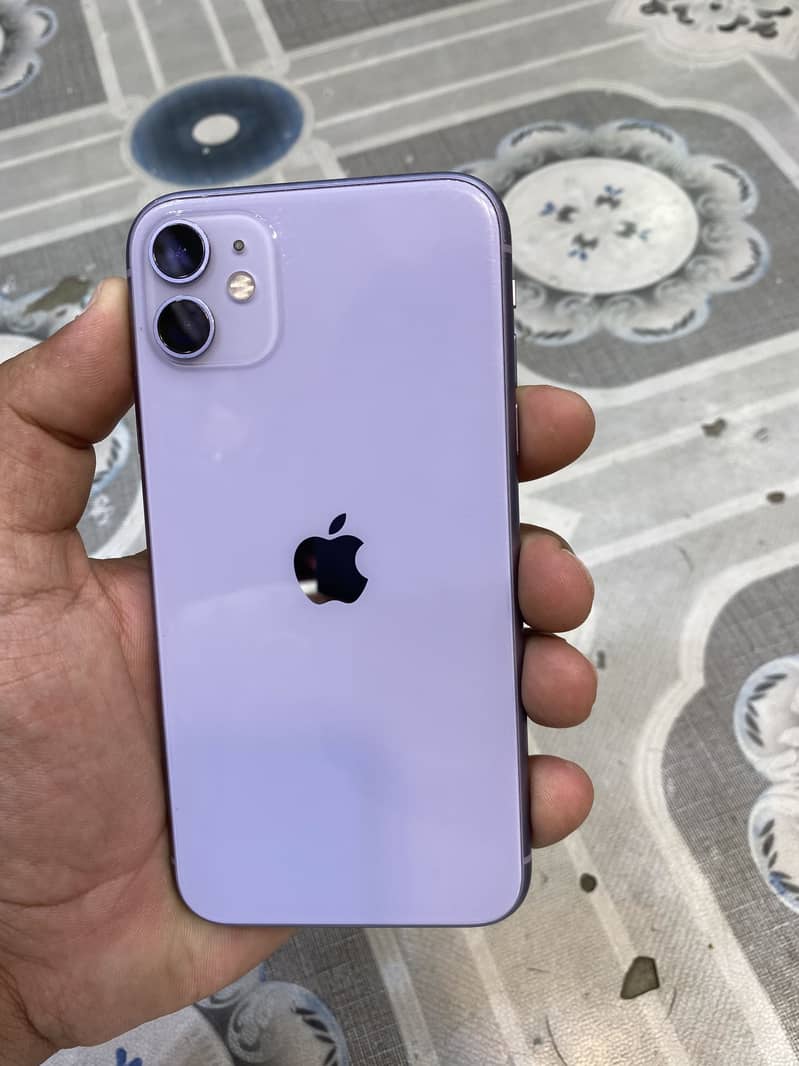 Apple iPhone 11 0