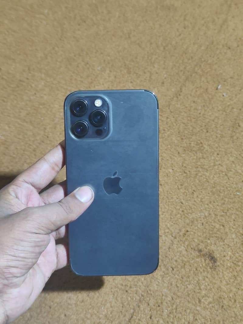 Apple iPhone 12 Pro Max 2