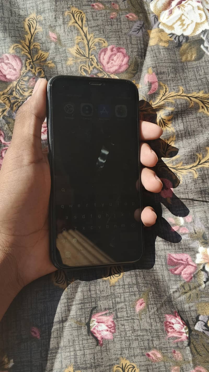 Apple iPhone 11 5