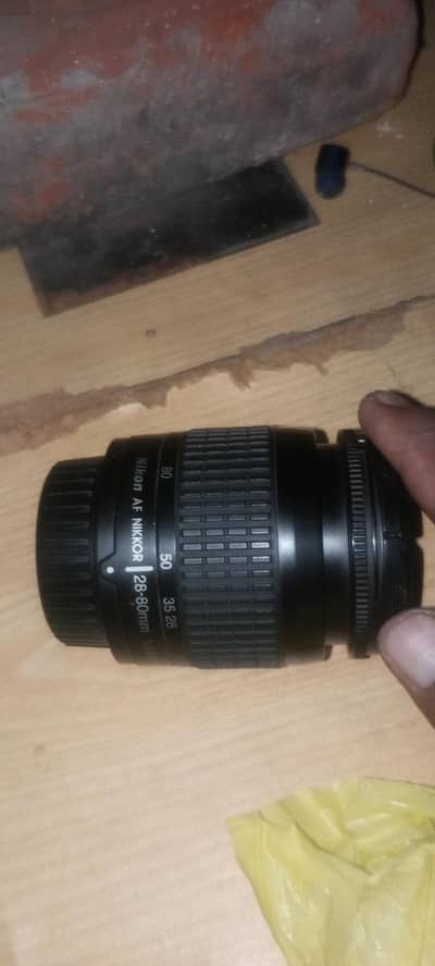 nikon 28/80 lenc ha  orignal crean ha