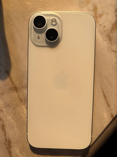 Apple iPhone 15