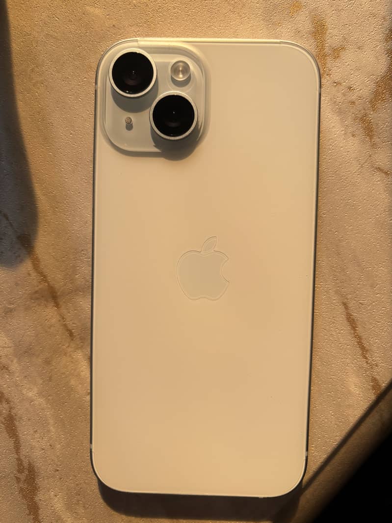 Apple iPhone 15 0