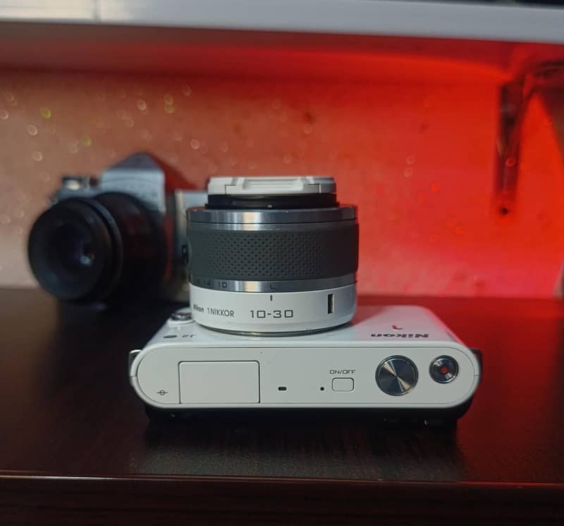 Nikon J2 Mirrorless Camera 3