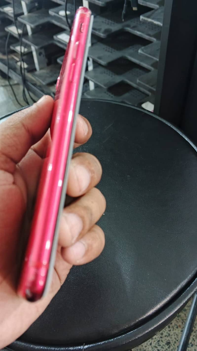 Apple iPhone SE 2nd gen 2