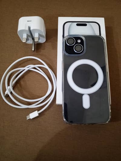 Apple iPhone 15 Complete Box