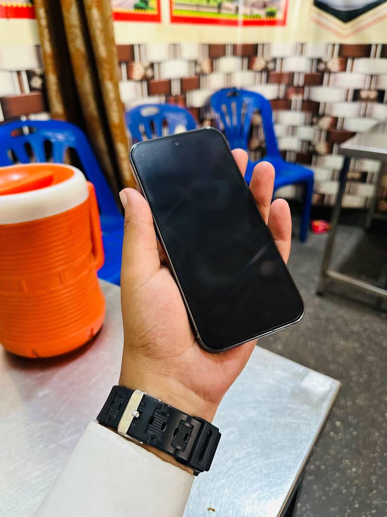Google Pixel 10 Pro 4