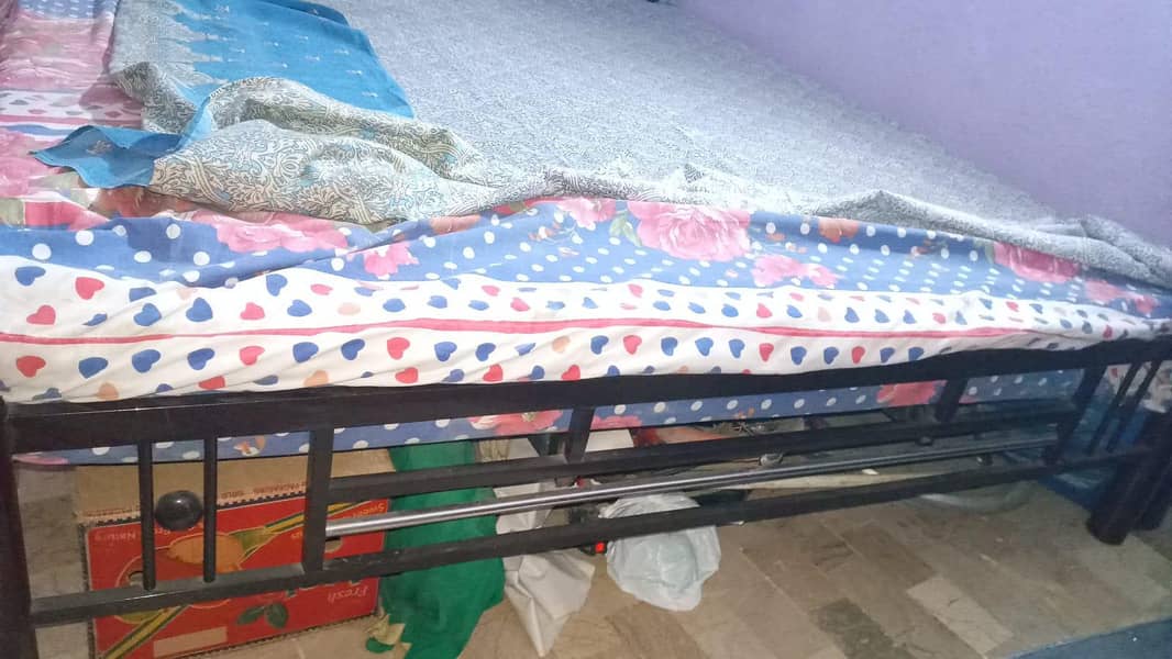 new bed and Gadda 1