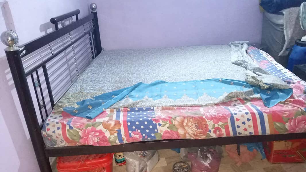 new bed and Gadda 2