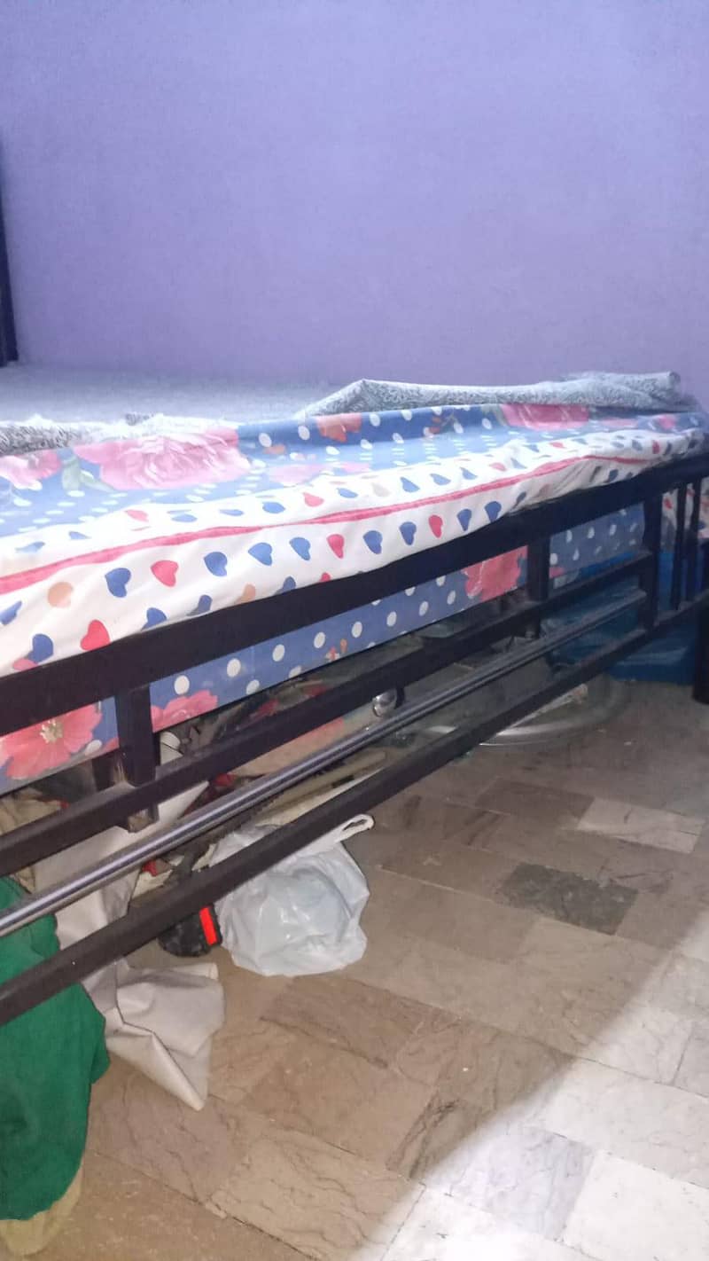 new bed and Gadda 3