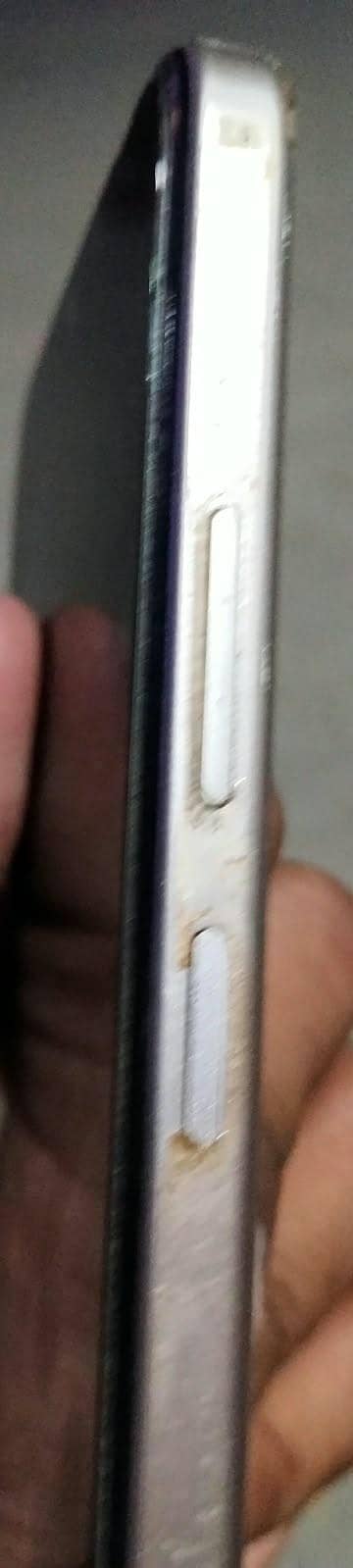 OPPO A6 2