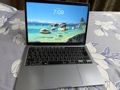 Mac book pro 2020 model 512 GB