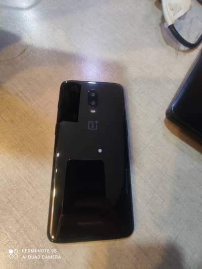 One Plus 6T (8GB,128)