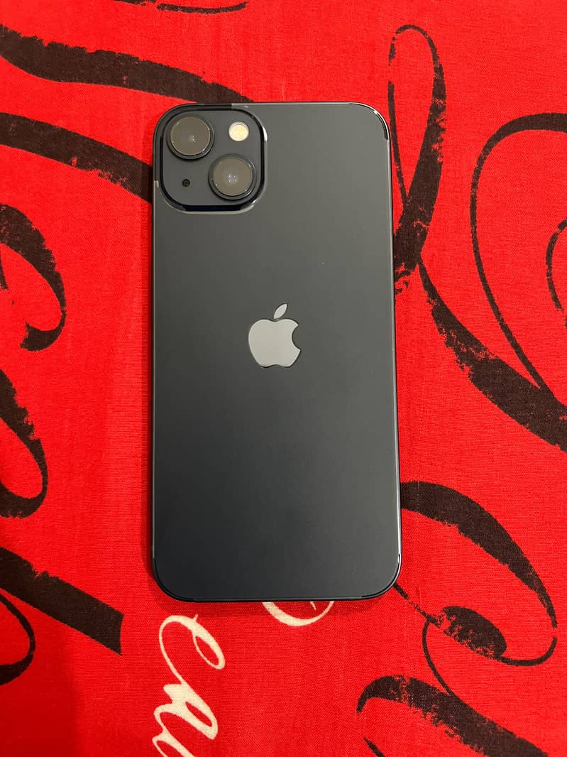 Apple iPhone 13 1