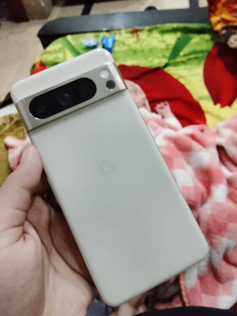 Google Pixel 8 Pro 0