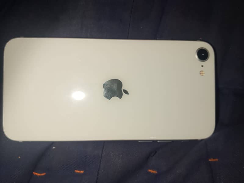 Apple iPhone 8 0