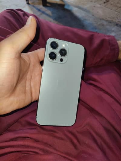 Apple iPhone 15 Pro Max jv