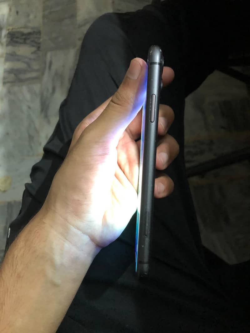 Apple iPhone 11 2