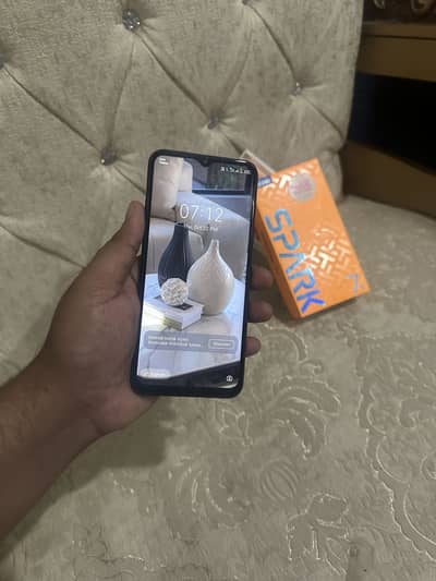 Tecno Spark 7T