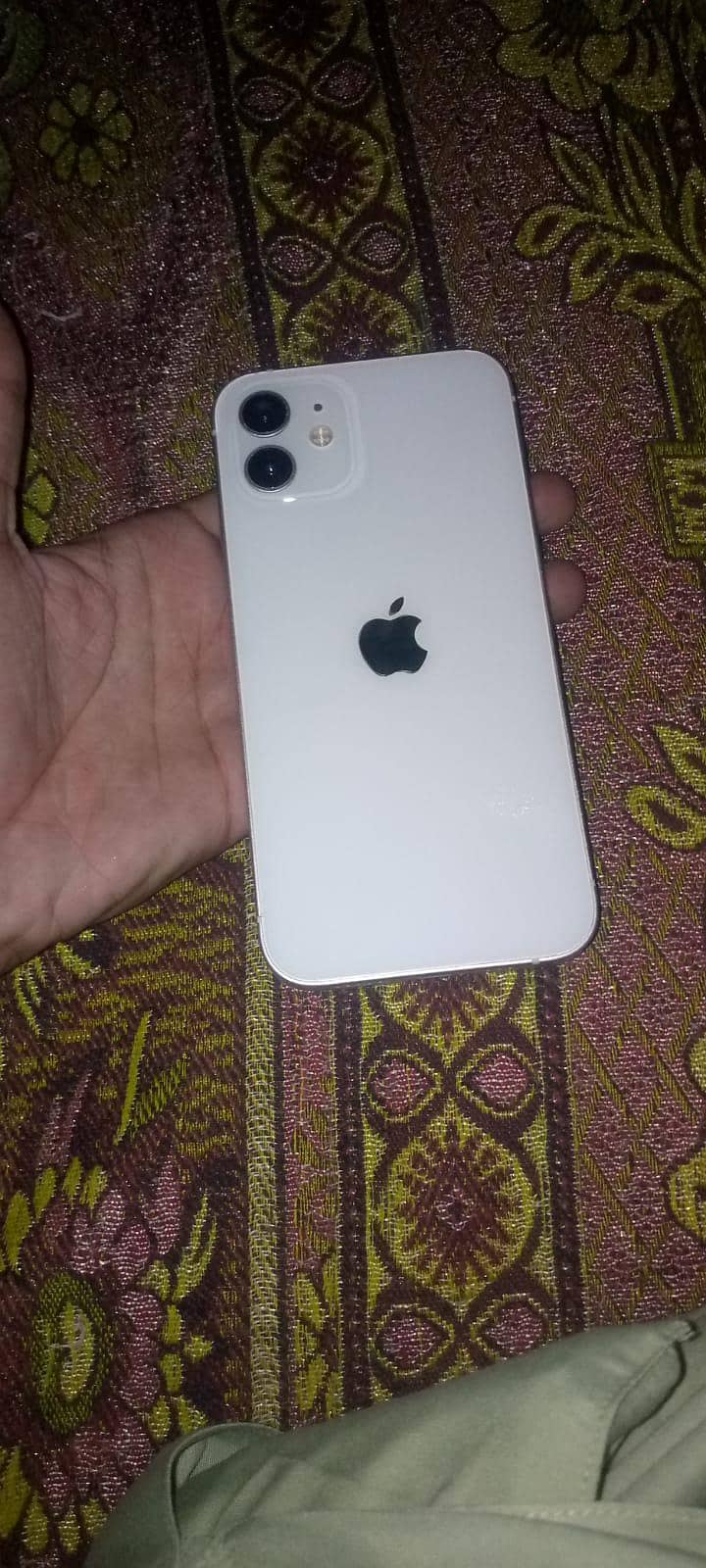 Apple iPhone 12 0