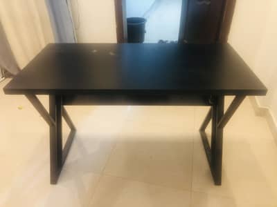 Office table for sale