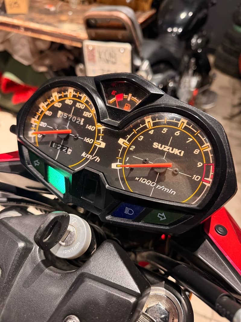 Suzuki GR150 2