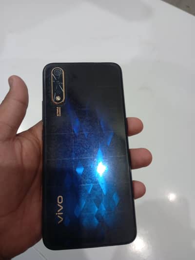 Vivo S1