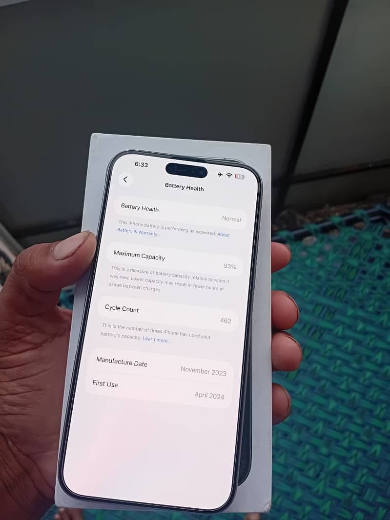 Apple iPhone 15 Pro Max 4