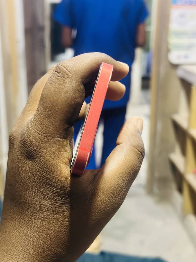Apple iPhone 12 3